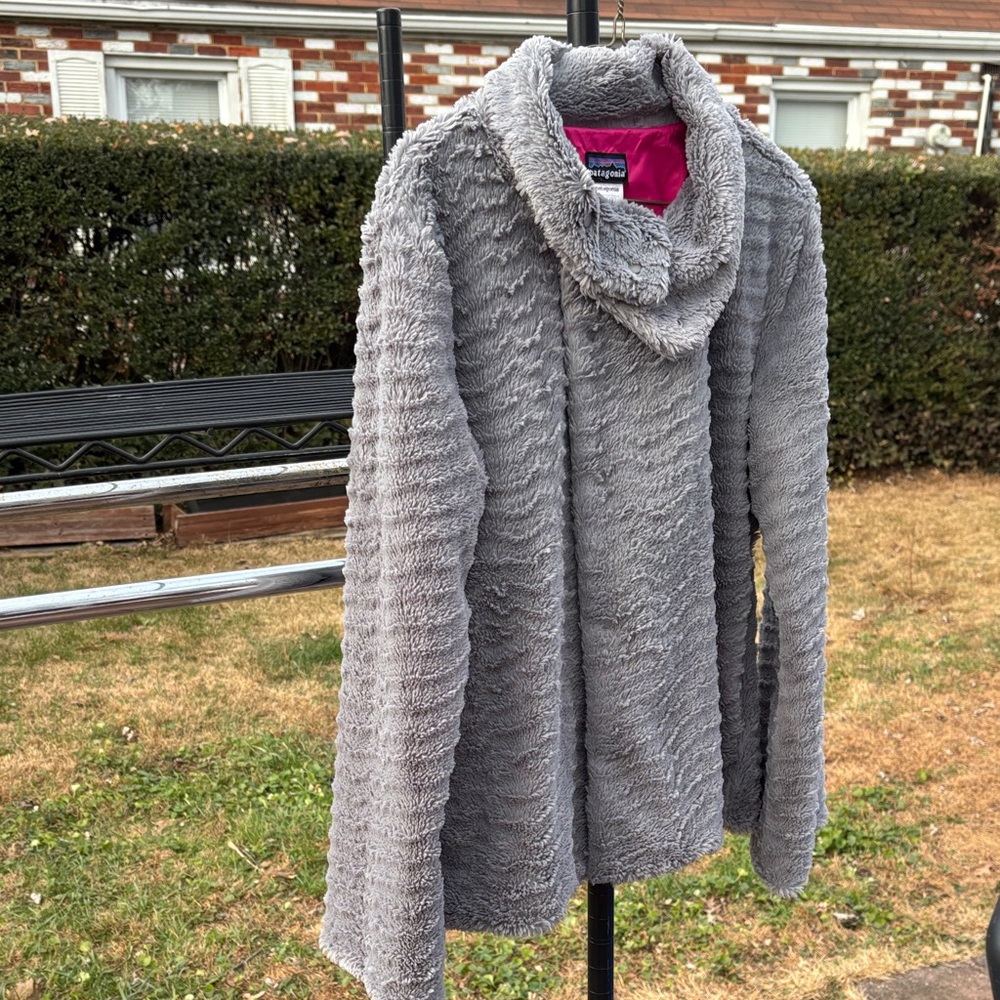 Patagonia Gray Teddy Jacket with Pink Lining size L womens - Picture 9 of 12